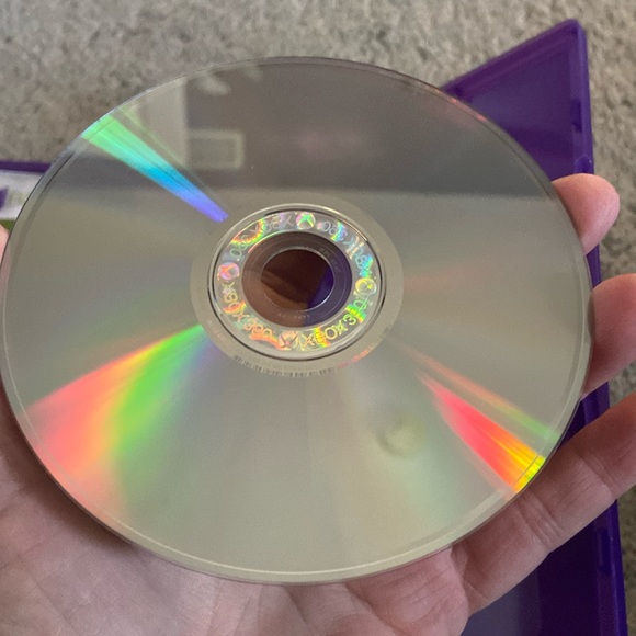 4 XBOX 360 Games: Kinect Sports Season 2, Wipeout, Fantastic Pets & Adventures - Picture 14 of 16